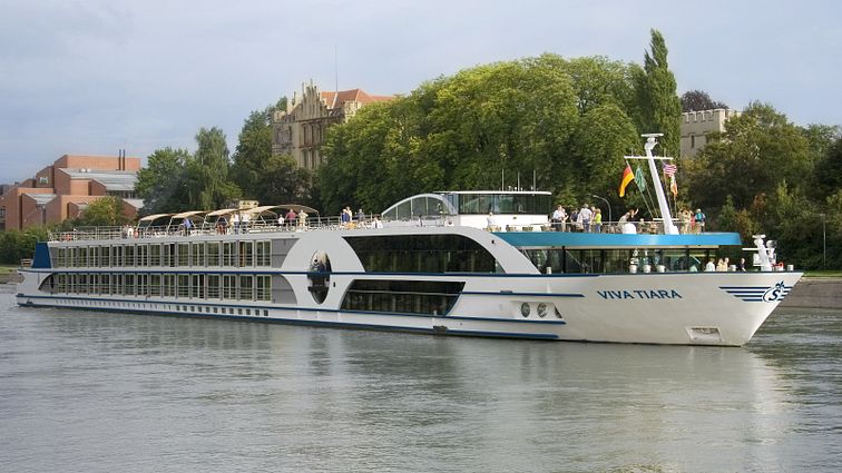 MS VIVA TIARA