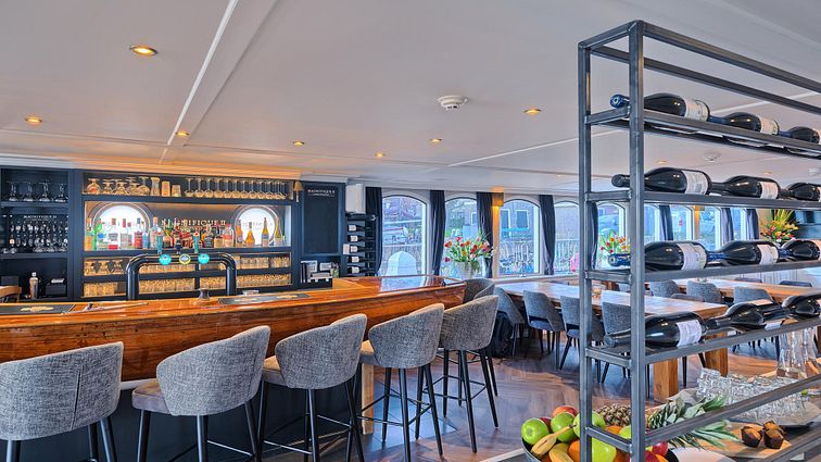 Magnifique II Bar