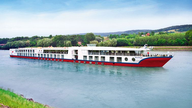 Nicko Cruises MS Bellejour außen
