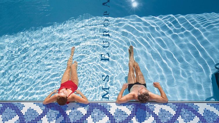 MS EUROPA_Sport und Wellness_Pool