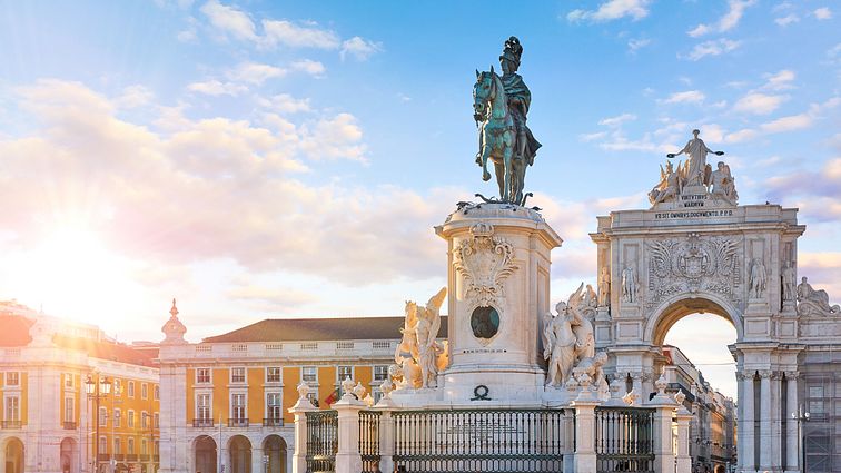 Lissabon Alfama Triumphbogen