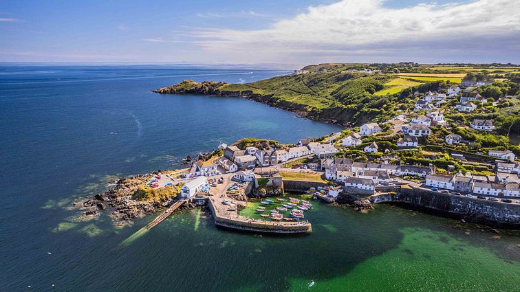 Blick auf Coverack im Cornwall