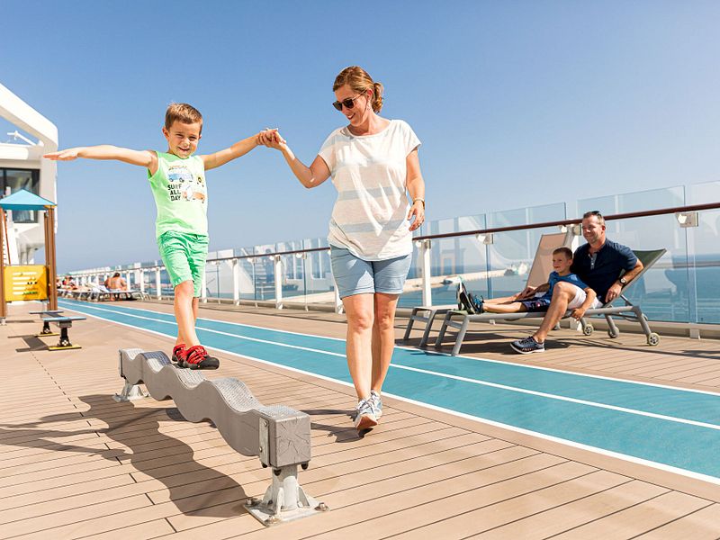 Kinderbereich außen bei Mein Schiff
