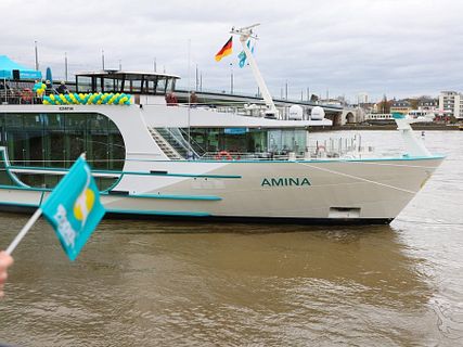 MS Amina