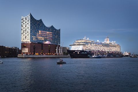 Mein Schiff 6
