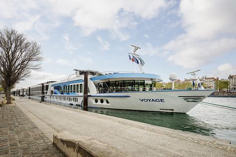 VIVA VOYAGE