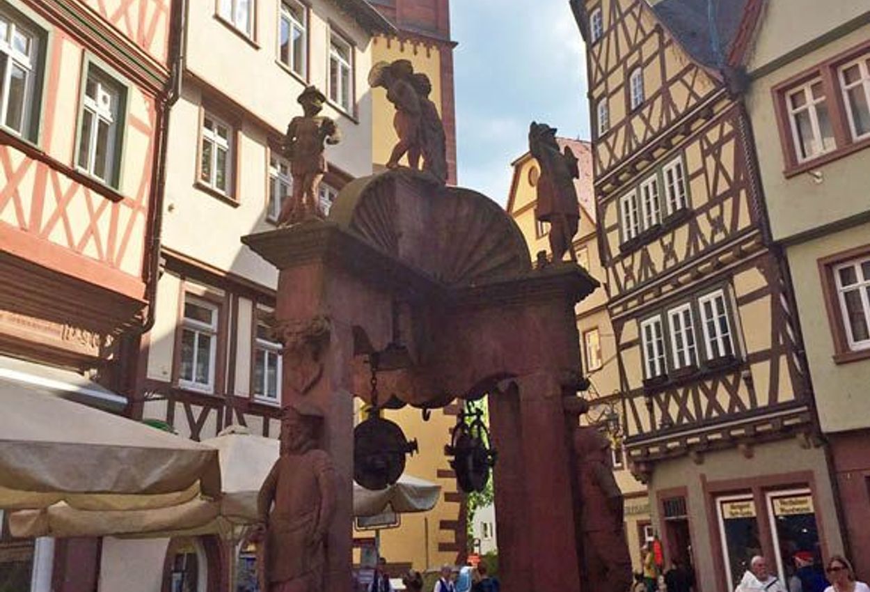 Der Engelsbrunnen in Wertheim