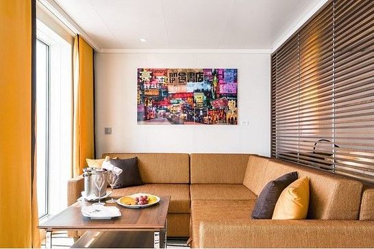 AIDAprima AIDAperla Junior Suite mit Lounge