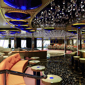 Costa Favolosa Lounge