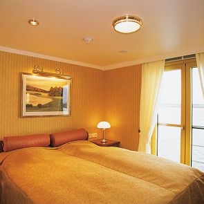 MS FREDERIC CHOPIN - Nicko Cruises - MS FREDERIC CHOPIN