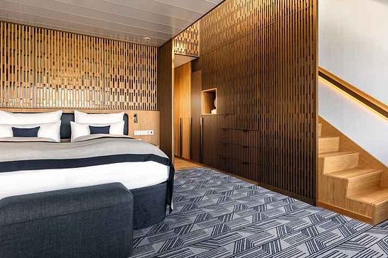 Mein Schiff 2 - TUI Cruises - Himmel & Meer Suite (SKHO)