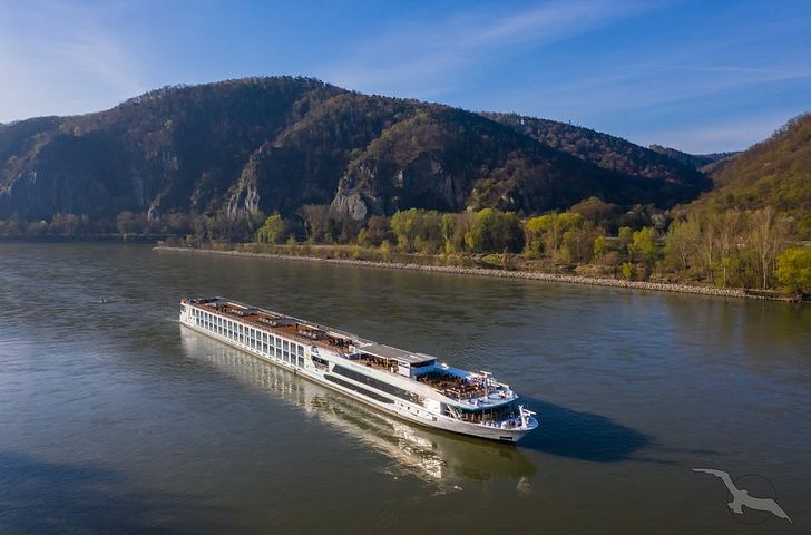 Impressionen zu MS Adora - Donau 2024 - Donauflair