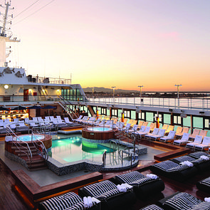 MS Insignia Pooldeck