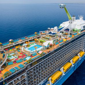 Odyssey of the Seas_Schiff_außen