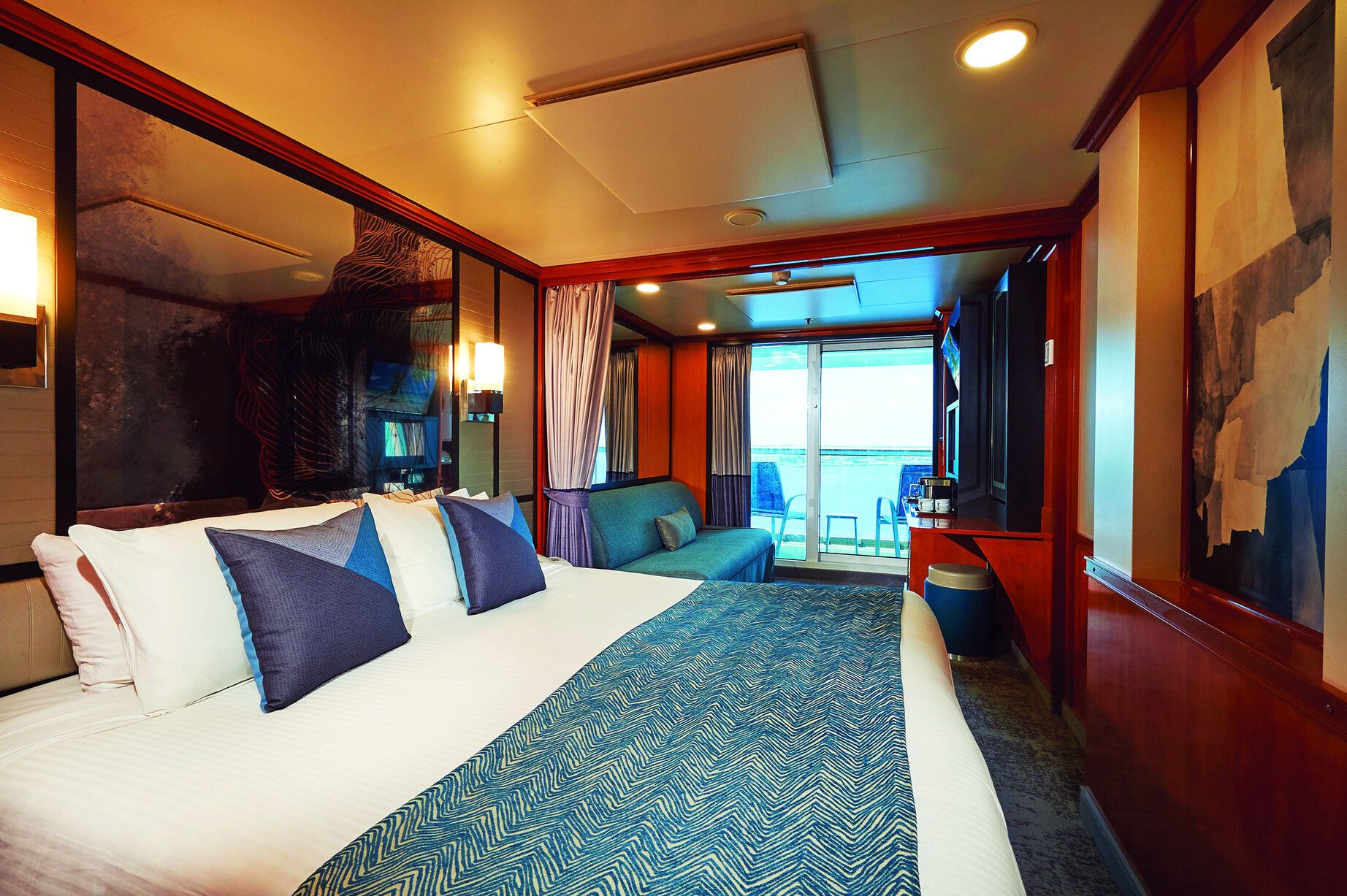 Norwegian Gem - Norwegian Cruise Line - Mini Suite