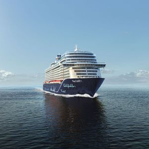 Freiheitsstatue und die Brooklyn Bridge in Manhattan