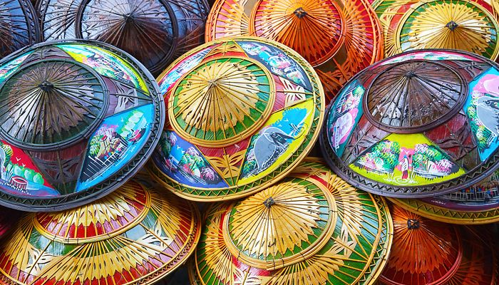 Bunte Reishüte China