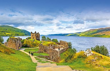 titel_Loch_Ness_mit_Urquhart_Castle