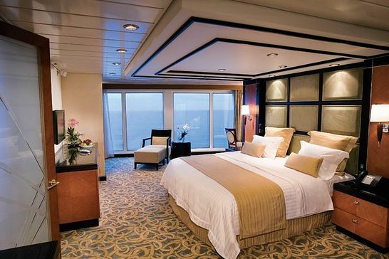 Freedom of the Seas - Royal Caribbean International - Royal Suite (RS)