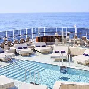 Explora I Explora II Pool Atoll