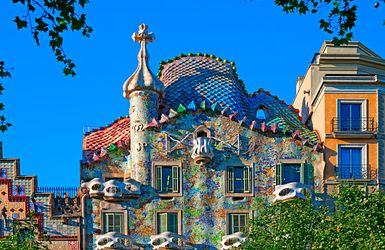 Blick aufs Casa Battlo