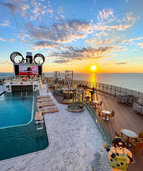 MSC Seaview Sonnenuntergang