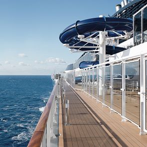 MSC Divina; Fantasia Class; Ship; Deck; Waterslide; Toboga; Outdoor photography;