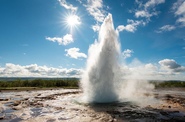 Impression zu Mein Schiff ab Bremerhaven - Sommer 2026 - Islands Naturwunder