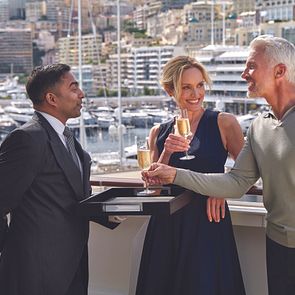 Service an Bord der Allura