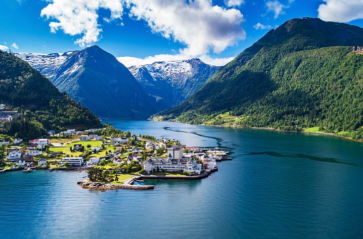 Impression zu AIDA ALL IN Sommer 2027 - Norwegens Fjorde