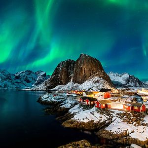 Nordlichter über den Lofoten