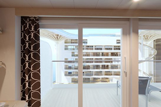 MSC World Europa - MSC Cruises - Deluxe Suite Aurea mit Promenaden- und Meerblick (SRP)