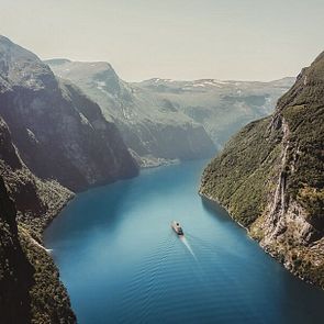 Explora IV von außen