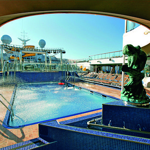 Costa Fortuna Pool2
