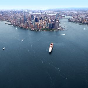 QUEEN MARY 2 vor New York