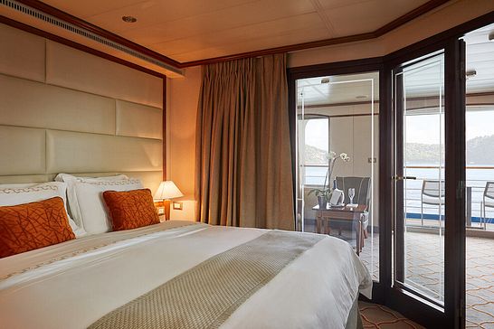 Silver Whisper - Silversea - Medallion Suite (ME)