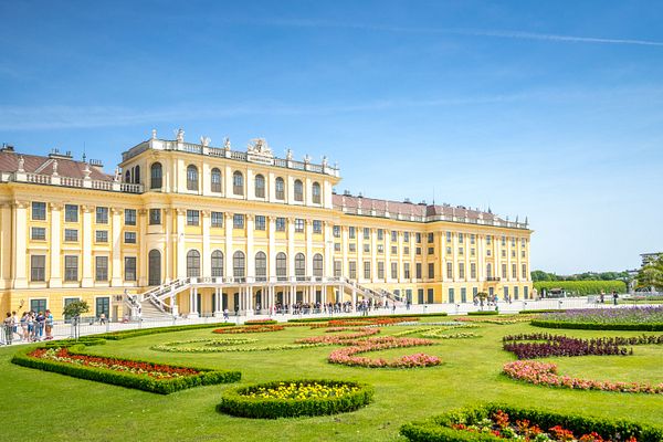 Q:\Destinationen\Österreich\Wien\Schloss Schönbrunn\Schloss Schönbrunn Wien AdobeStock©Sina Ettmer__77533257_abo.jpeg