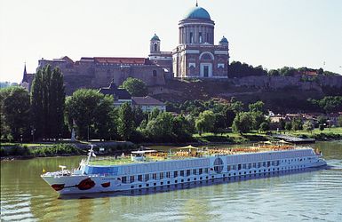 Weihnachts- oder Silvesterzauber auf der Donau