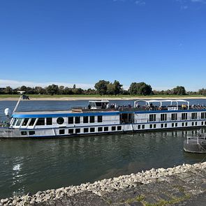 SWISS RUBY von außen