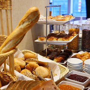 MS Lady Cristina Frühstück Buffett Restaurant Essen