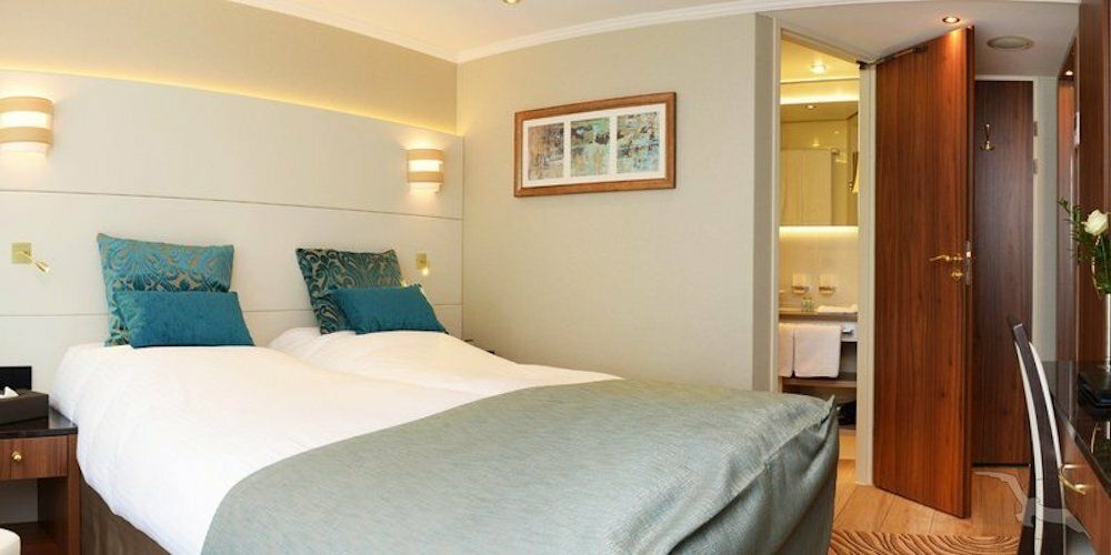 MS Anesha - Phoenix Flusskreuzfahrten - Zweibett zur Alleinb. mit frz. Balkon Saturndeck (I)