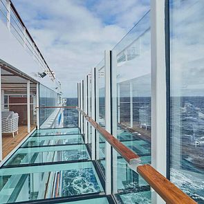 HANSEATIC nature - Hapag-Lloyd Cruises - HANSEATIC nature