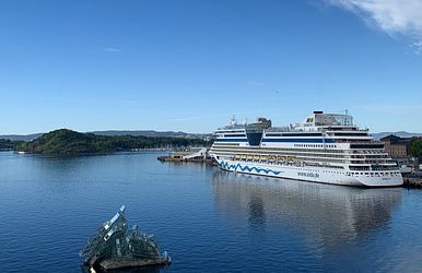 sail away mit aida luna