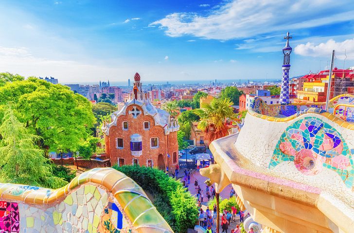 Impression zu Herbstferien 2026 - AIDAcosma - Spanien, Frankreich & Italien