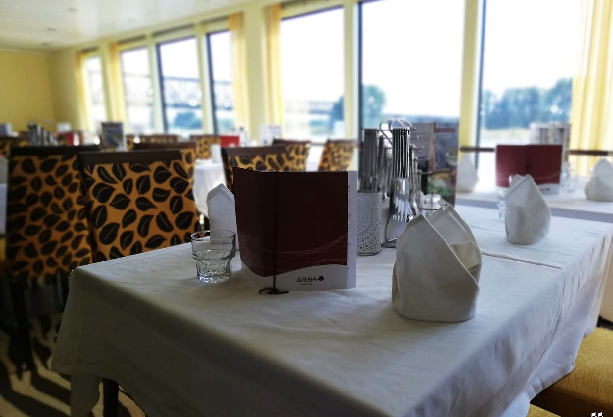 A-ROSA AQUA Restaurant