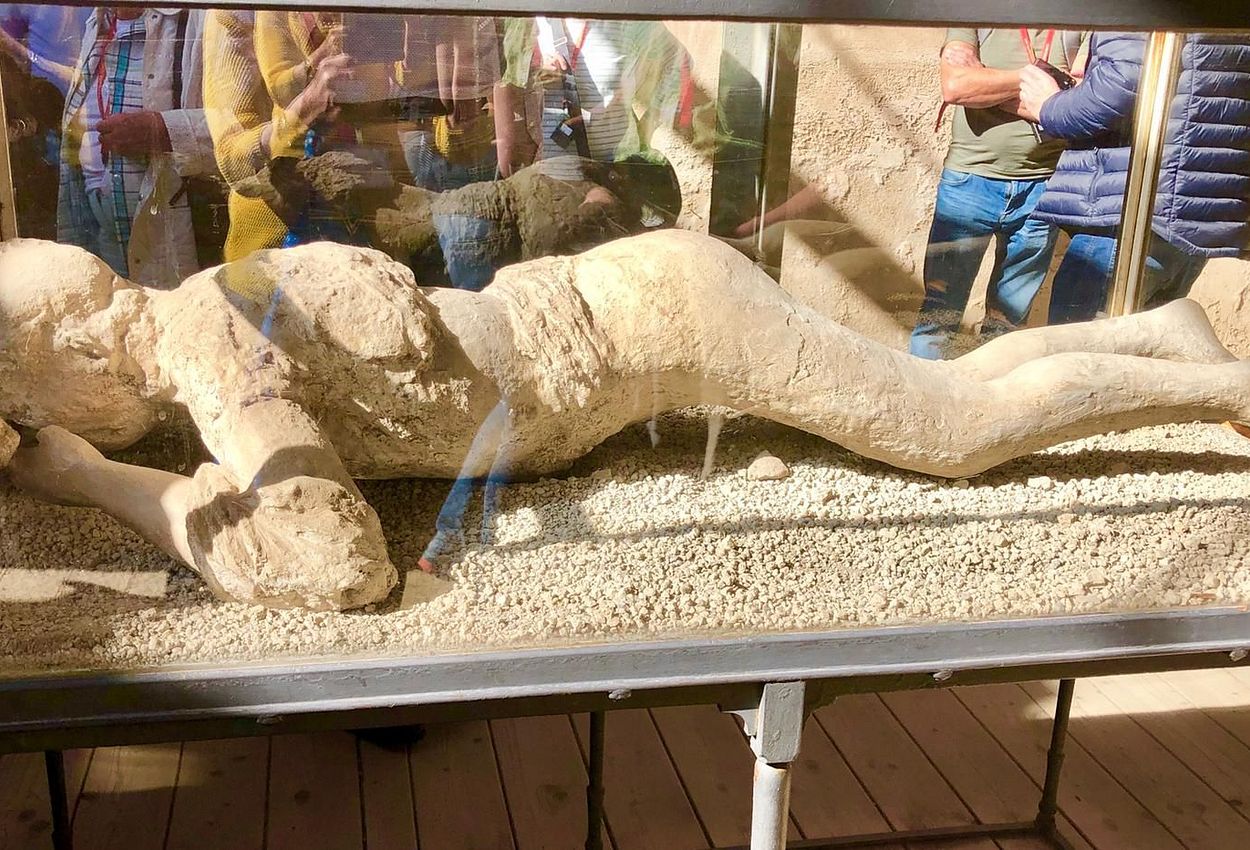 Nicht alle Bewohner schafften es aus der Stadt... 