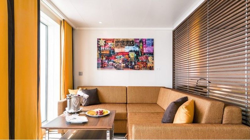 AIDAprima AIDAperla Junior Suite mit Lounge