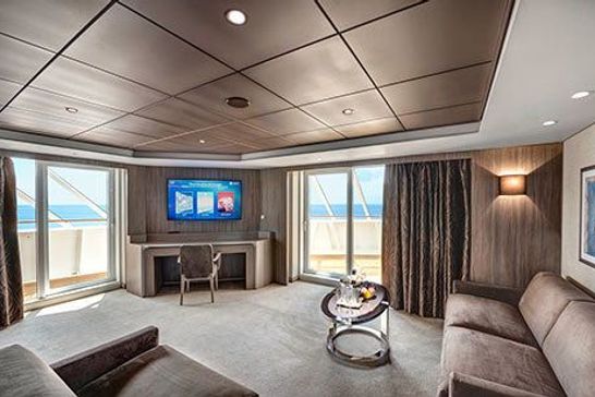 MSC Virtuosa - MSC Cruises - MSC Yacht Club Royal Suite (YC3)