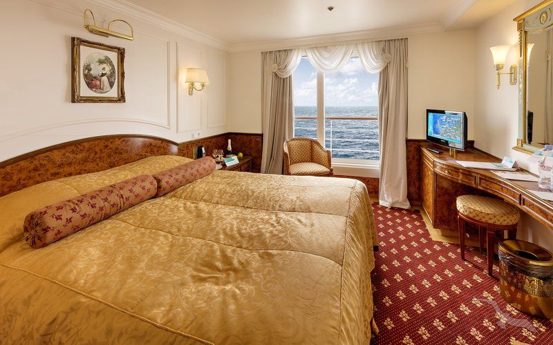 PHOENIX MS DEUTSCHLAND 2-Bett-Superior-Kabinen mit franz. Balkon Kat. R