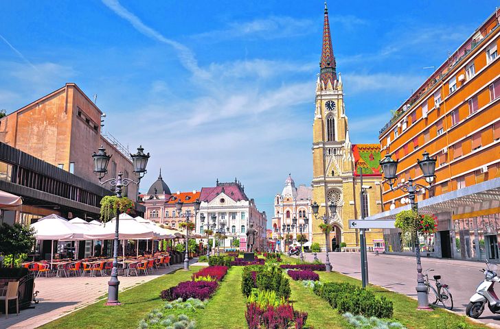 Impressionen zu VIVA Cruises 2027 - MS VIVA TWO - Dreiflüssestadt zum Schwarzen Meer